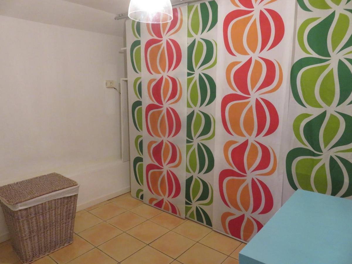 Les Mondes - Appartement Bas De Maison Ensues-la-Redonne Esterno foto