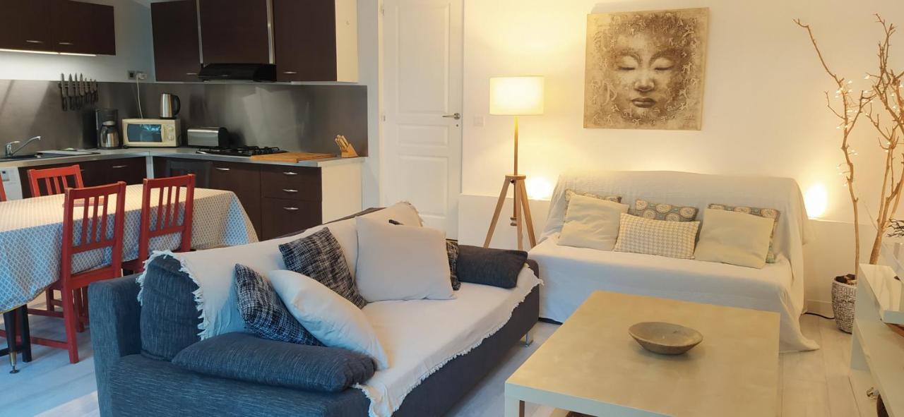 Les Mondes - Appartement Bas De Maison Ensues-la-Redonne Esterno foto