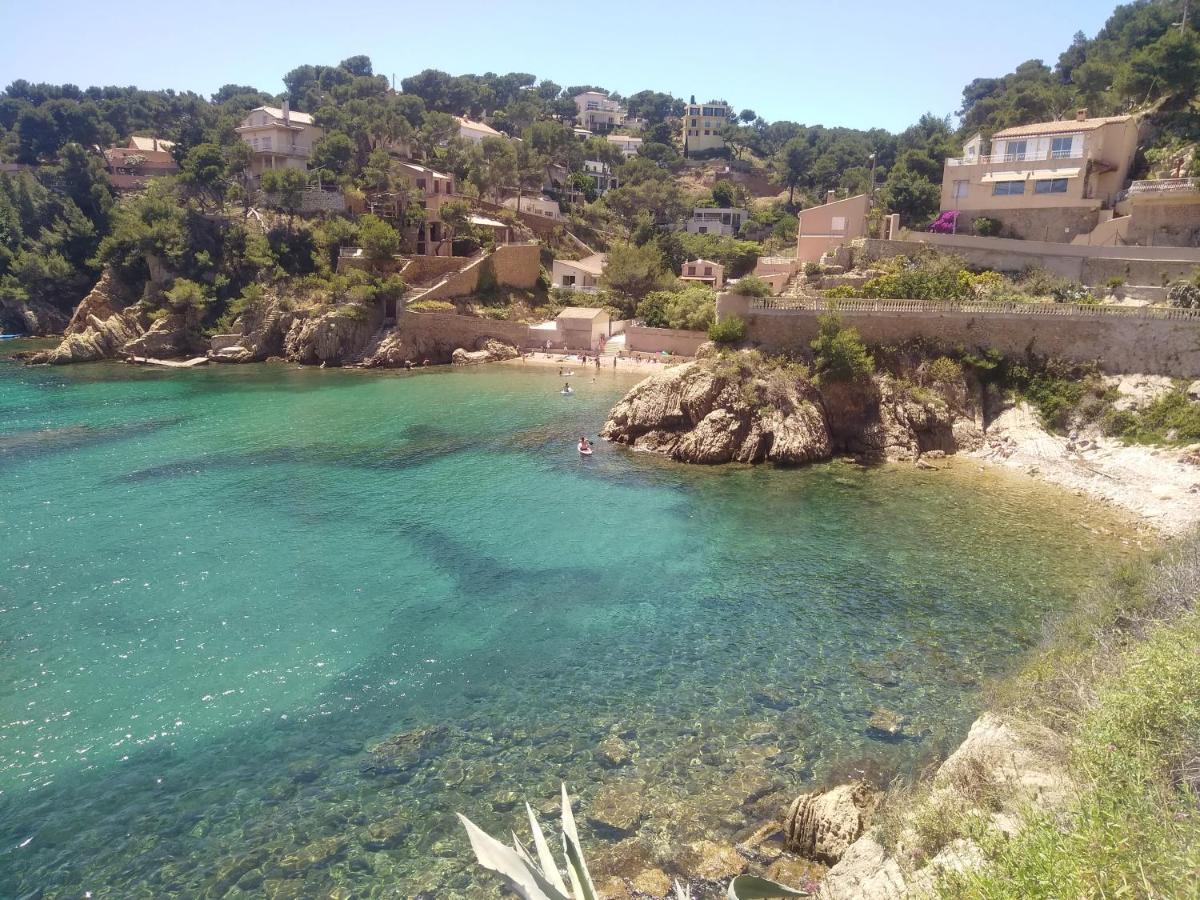 Les Mondes - Appartement Bas De Maison Ensues-la-Redonne Esterno foto