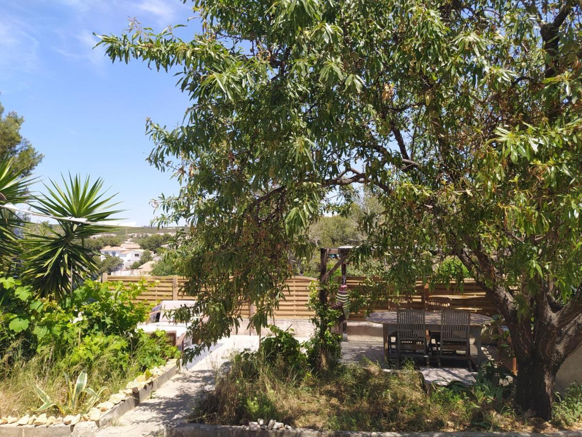 Les Mondes - Appartement Bas De Maison Ensues-la-Redonne Esterno foto