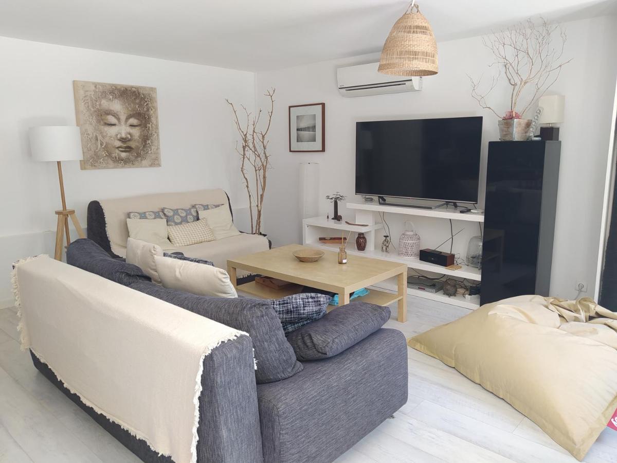Les Mondes - Appartement Bas De Maison Ensues-la-Redonne Esterno foto